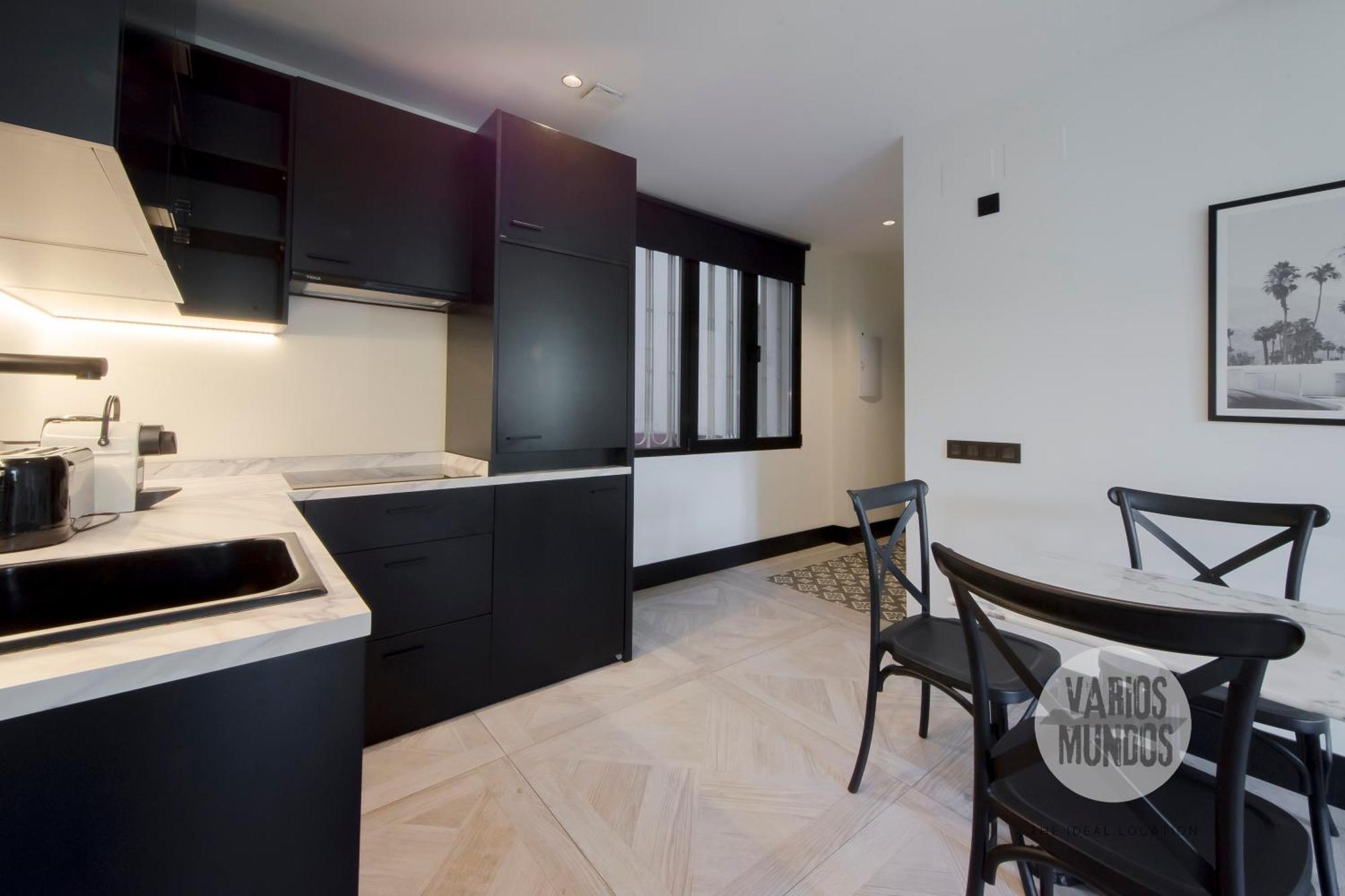 Un Madrid Vibrante Para 4, Conoce Abada 2 E2 ภายนอก รูปภาพ